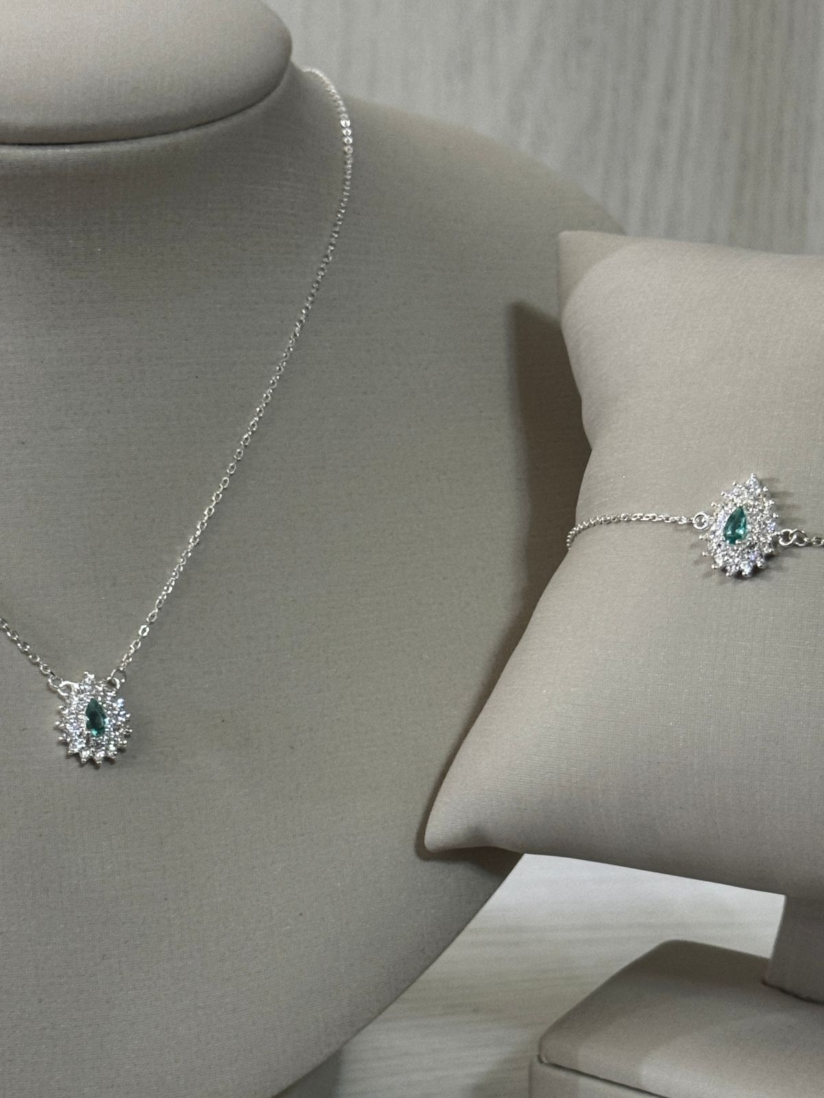 CONJUNTO GOTA TURMALINA