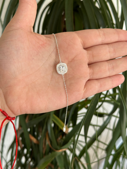 PULSEIRA QUADRADA CRAVEJADA