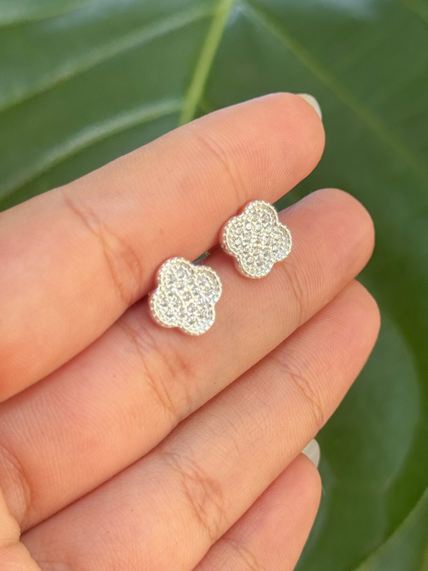 Conjunto Trevo Cravejado em Prata 925