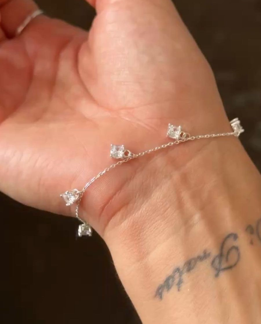 CONJUNTO GRAVATA PONTOS DE LUZ EM PRATA 925