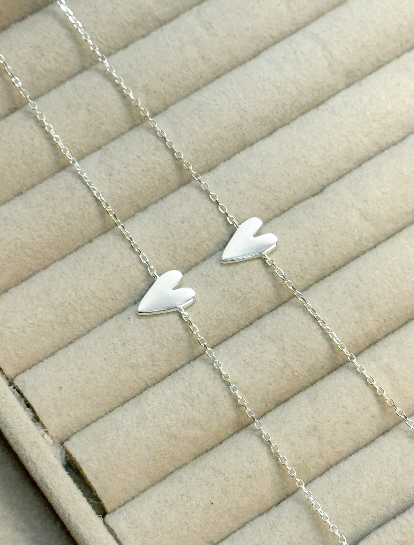 PULSEIRA CORAÇÃO LONGO ELO CARTIER