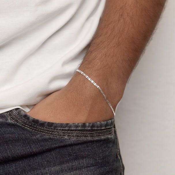 PULSEIRA PIASTRINE 2,5MM PRATA 925