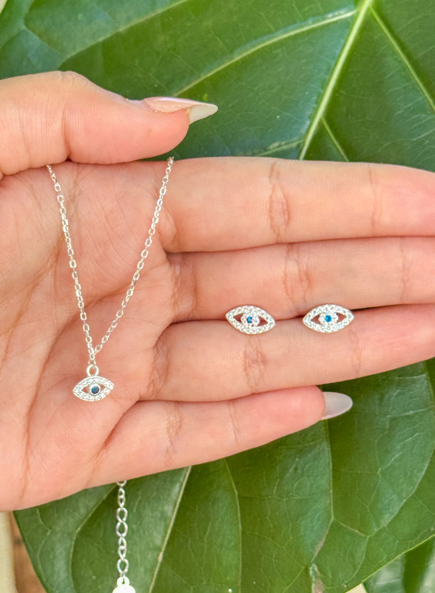 CONJUNTO OLHO GREGO TORNOZELEIRA E BRINCO