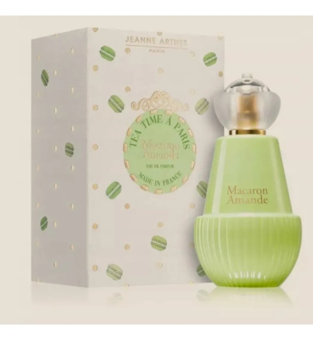 Tea Time à Paris Macaron Amande Jeanne Arthes