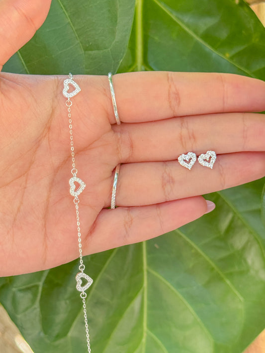 CONJUNTO CORAÇÃO CRAVEJADO VAZADO