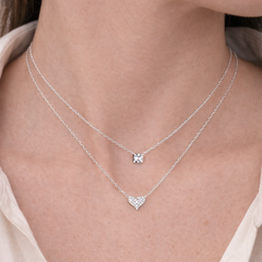 COLAR DUPLO CORAÇÃO E PONTO DE LUZ