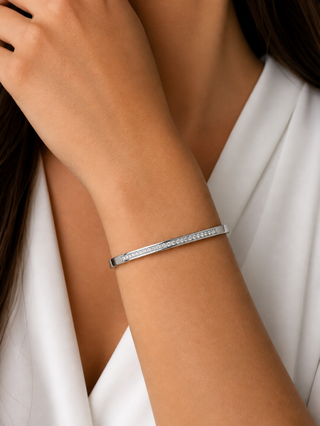 BRACELETE CRAVEJADO AÇO INOXIDÁVEL