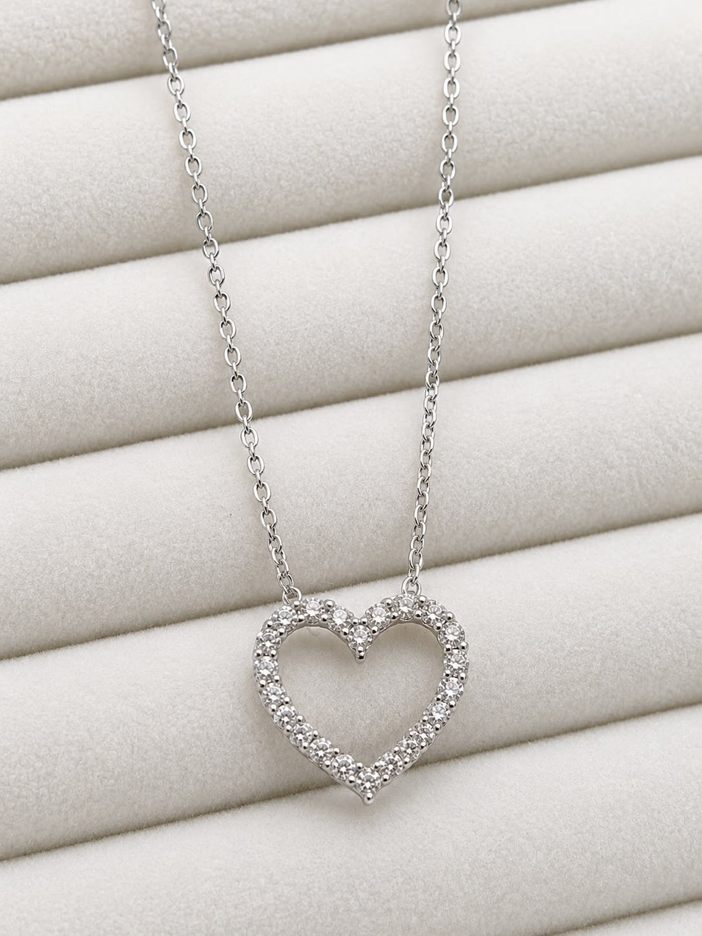 COLAR CORAÇÃO MOISSANITE 2.1MM PRATA 925