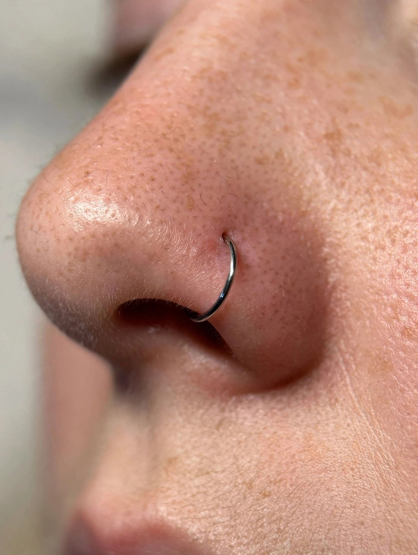 PIERCING ARGOLINHA NARIZ EM AÇO INOXIDAVEL